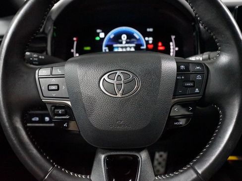 Certified 2025 Toyota Camry SE FWD image 12