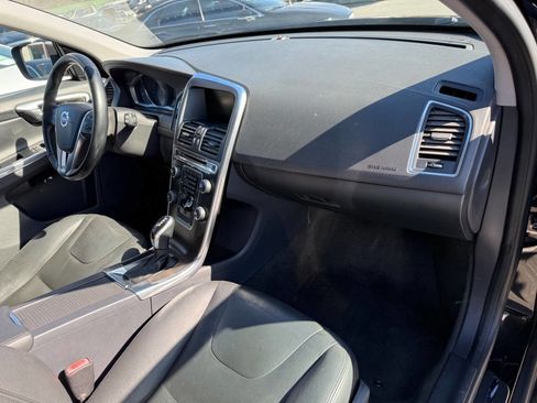 Used 2015 Volvo XC60 3.2 Premier Plus image 12