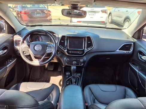 Used 2021 Jeep Cherokee Limited AWD/4WD image 10