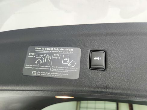 Used 2021 INFINITI QX50 Luxe image 42