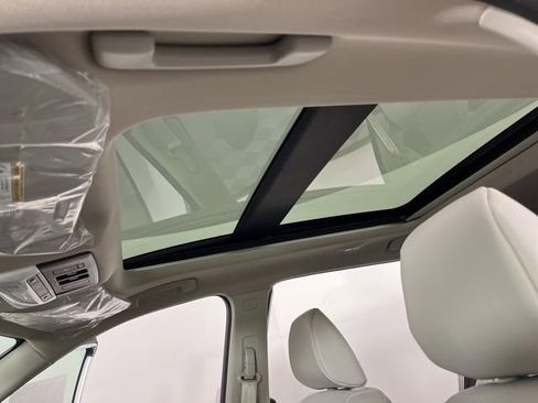 New 2026 Nissan Rogue SV image 32