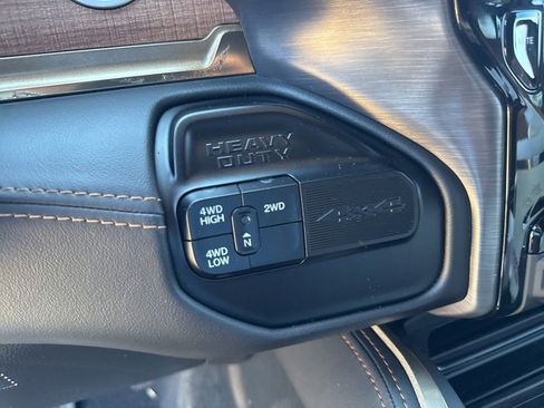 Used 2024 RAM 2500 Limited w/ Safety Group image 17