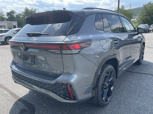 New 2026 Volkswagen Tiguan SE R-Line AWD/4WD image 4