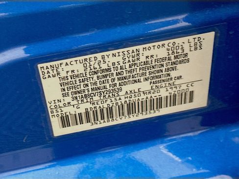 Used 2025 Nissan Sentra SV image 12