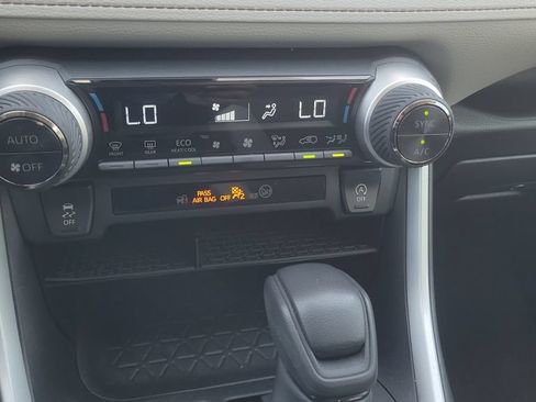 Certified 2023 Toyota RAV4 XLE FWD image 21