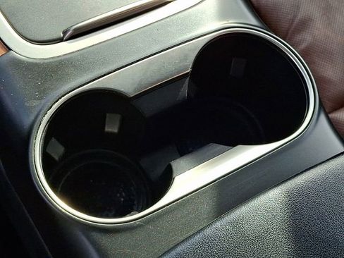 Used 2020 Lincoln Nautilus Reserve w/ Equipment Group 202A image 31