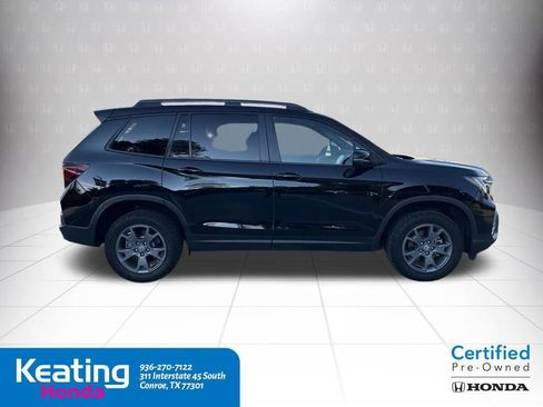 Used 2025 Honda Passport TrailSport image 4