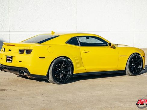 Used 2013 Chevrolet Camaro ZL1 image 17