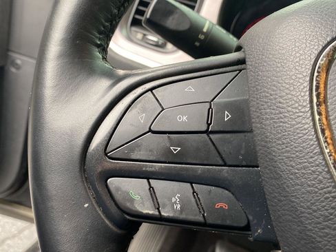 Used 2019 Dodge Charger SXT image 15