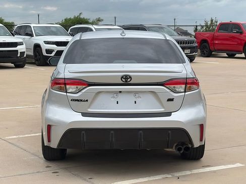Used 2024 Toyota Corolla SE image 8