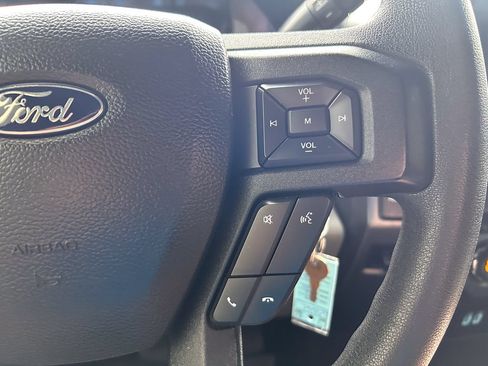 Used 2019 Ford F250 XLT w/ XLT Premium Package AWD/4WD image 33