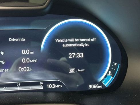 Used 2023 Genesis GV80 3.5T Advanced + w/ Prestige Matte Package image 18