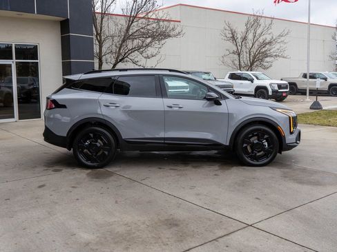 New 2026 Kia Sportage X-Line AWD/4WD image 8