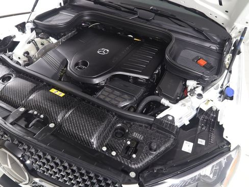 Used 2025 Mercedes-Benz GLE 450 4MATIC image 19