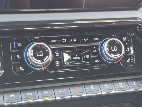 New 2026 GMC Sierra 1500 AT4X AWD/4WD image 36