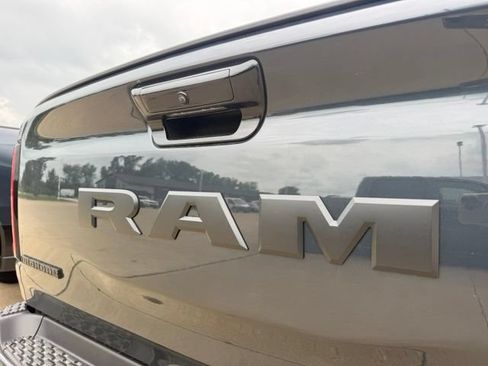 New 2026 RAM 1500 Big Horn AWD/4WD image 15
