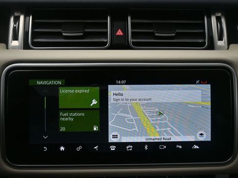 Used 2021 Land Rover Range Rover P525 Westminster Edition image 14