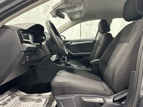 Used 2025 Volkswagen Jetta S image 14