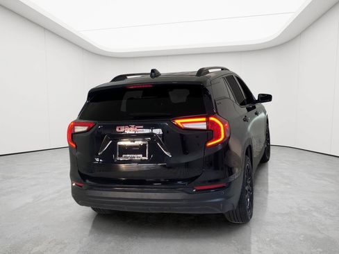 Used 2023 GMC Terrain SLT w/ Elevation Edition FWD image 6