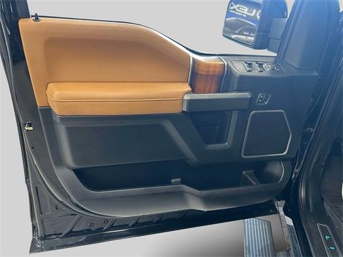 Used 2017 Ford F150 Limited w/ Trailer Tow Package image 18