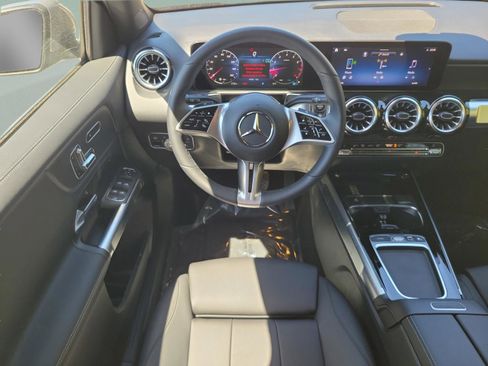 Certified 2026 Mercedes-Benz GLB 250 image 9