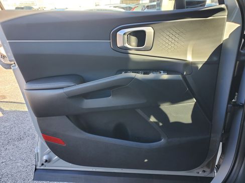 New 2026 Kia Sorento S image 30