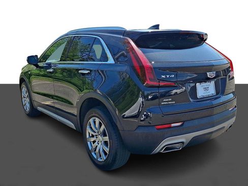 Used 2023 Cadillac XT4 Premium Luxury w/ Cold Weather Package AWD/4WD image 4