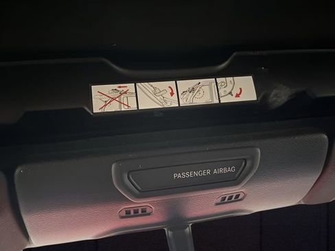 Used 2021 Jeep Wrangler Unlimited Sport image 21