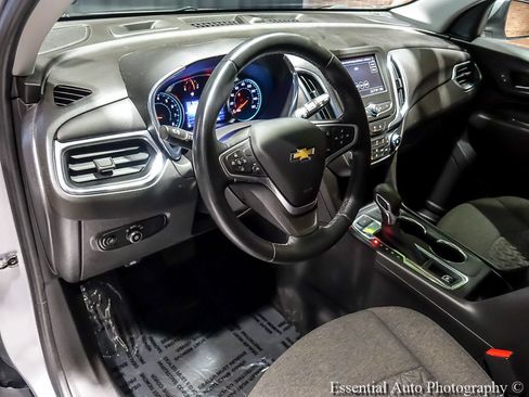 Used 2023 Chevrolet Equinox LT AWD/4WD image 10