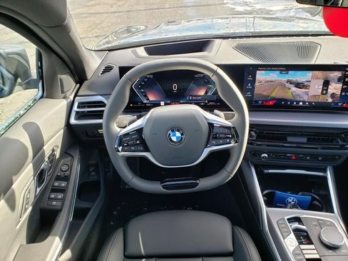 New 2026 BMW 330i xDrive Sedan w/ Premium Package AWD/4WD image 9