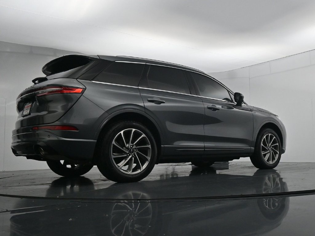 Used 2023 Lincoln Corsair Grand Touring AWD/4WD image 38