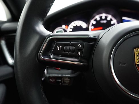 Certified 2023 Porsche Panamera image 22