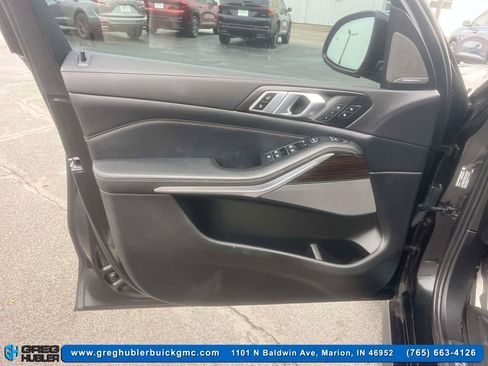 Used 2023 BMW X5 xDrive40i w/ M Sport Package image 18