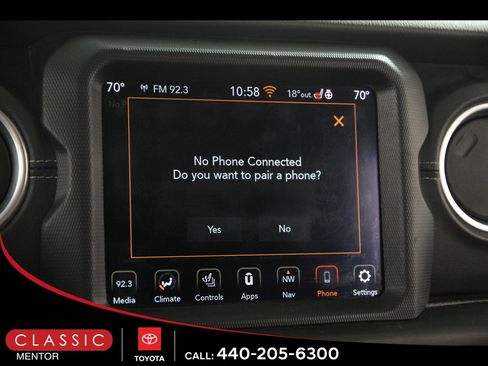 Used 2021 Jeep Wrangler Unlimited Sahara w/ Cold Weather Group image 15