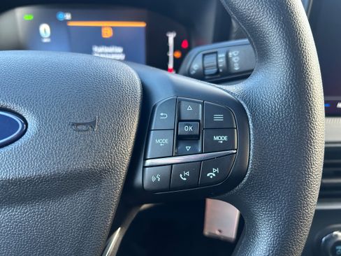 New 2025 Ford Maverick XL w/ Equipment Group 101A image 22