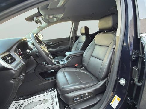 Used 2022 GMC Acadia SLT AWD/4WD image 29