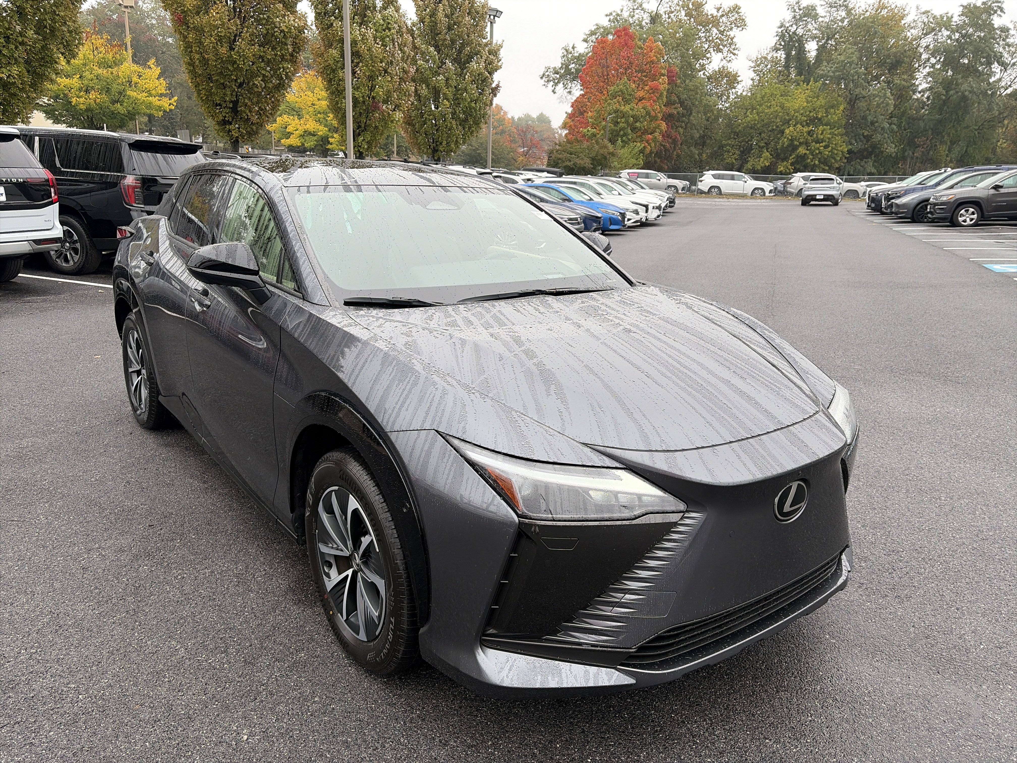 Used 2024 Lexus RZ 450e Premium w/ Technology Package AWD/4WD image 7