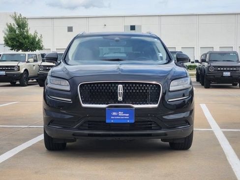 Used 2022 Lincoln Nautilus Reserve w/ Equipment Group 201A FWD image 2