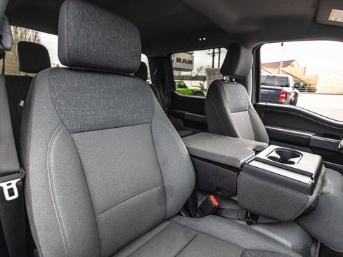 Used 2024 Ford F150 XLT AWD/4WD image 30