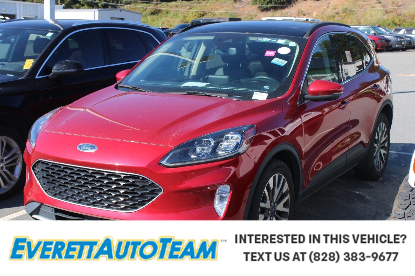 Used 2020 Ford Escape Titanium w/ Titanium Premium Package 2.0 AWD/4WD image 1