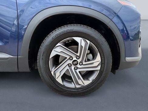 Used 2023 Hyundai Santa Fe SEL FWD image 9