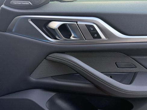 Used 2026 BMW 430i xDrive w/ M Sport Package image 10