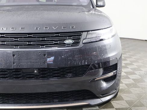 Used 2023 Land Rover Range Rover Sport SE Dynamic image 17