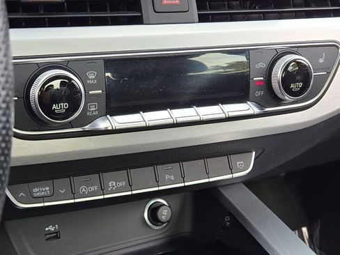 Used 2022 Audi A4 2.0T Premium Plus image 30