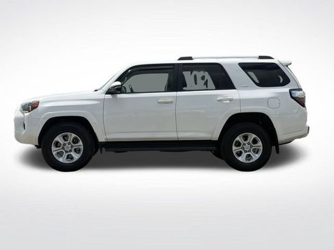 Used 2024 Toyota 4Runner SR5 Premium AWD/4WD image 6