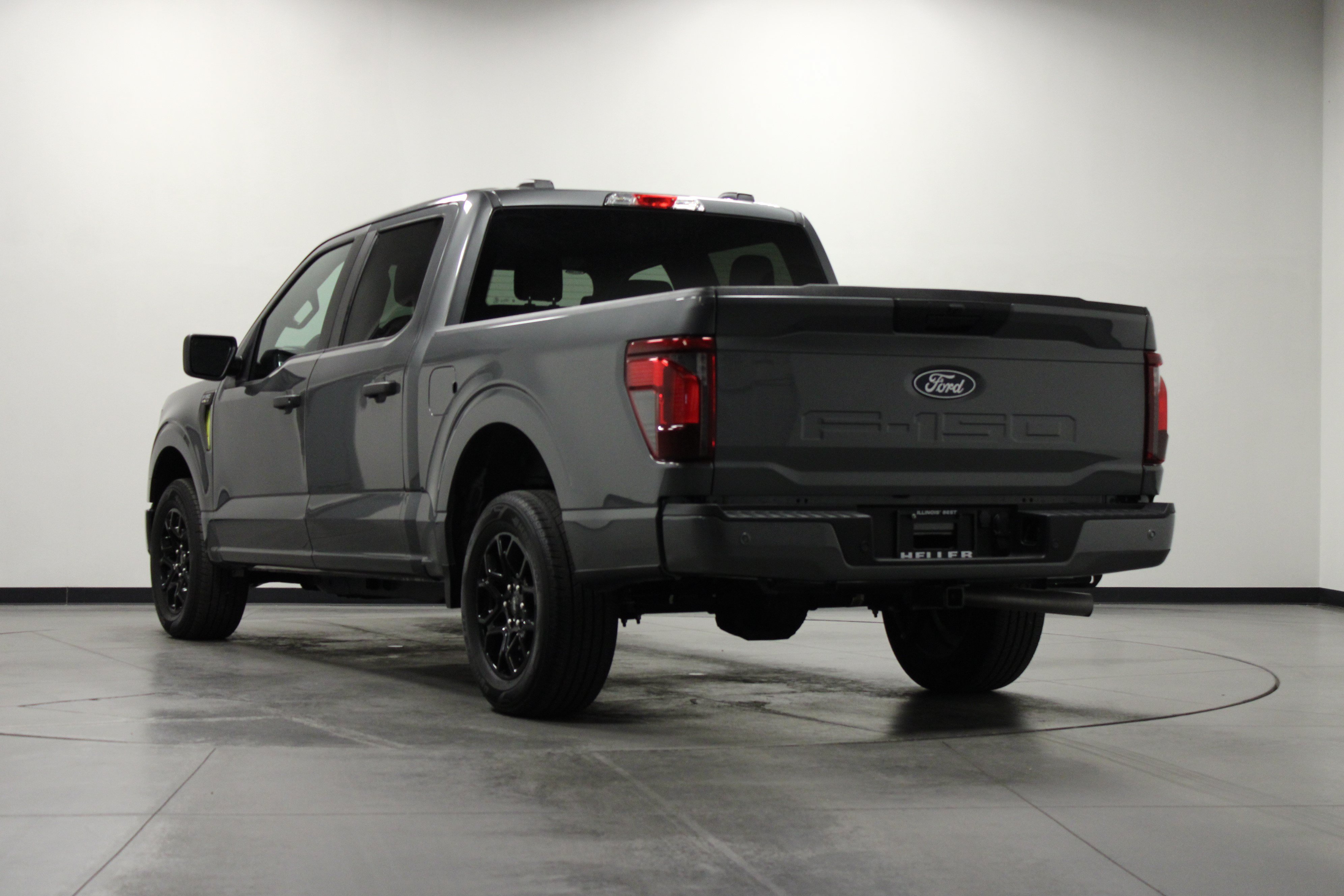 Used 2025 Ford F150 STX RWD image 6