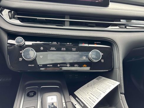 New 2026 INFINITI QX60 Luxe w/ Cargo Package image 16