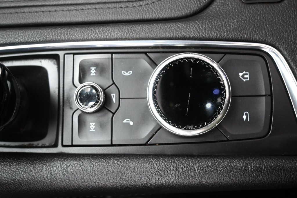 Used 2021 Cadillac XT6 Premium Luxury AWD/4WD image 19
