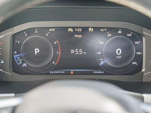 Used 2023 Volkswagen Atlas Cross Sport SE w/ Panoramic Sunroof Package image 36