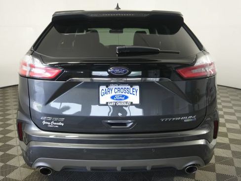 Used 2020 Ford Edge Titanium w/ Equipment Group 301A AWD/4WD image 4